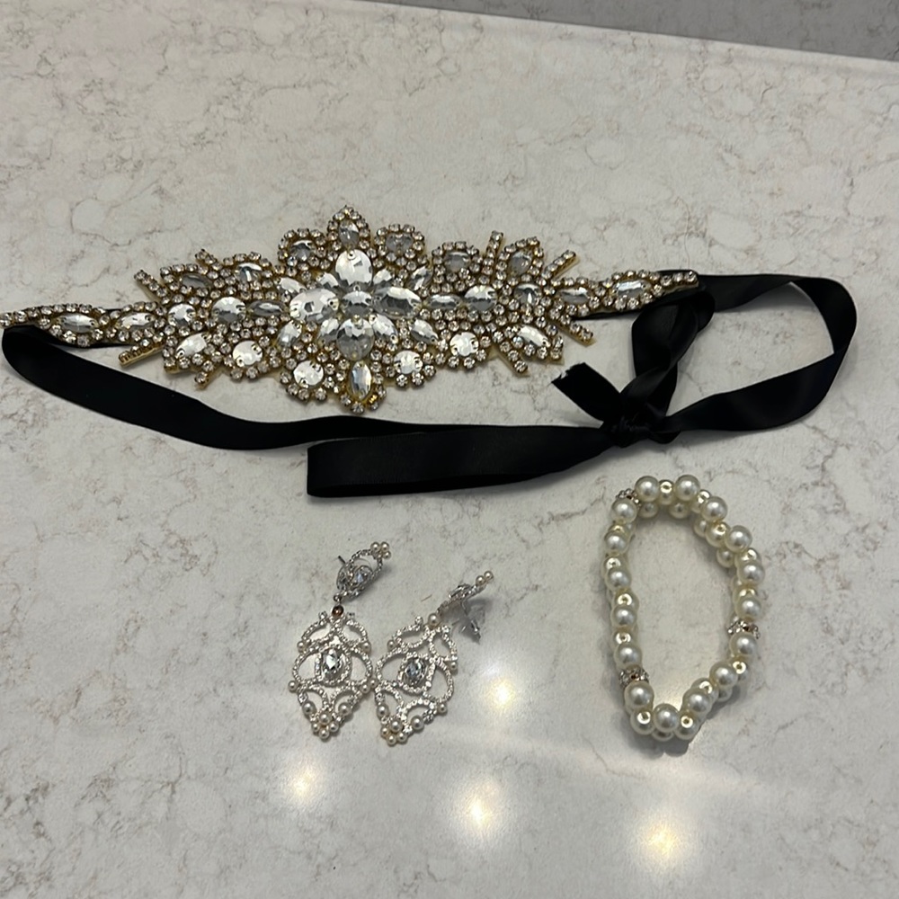 Flapper accessories